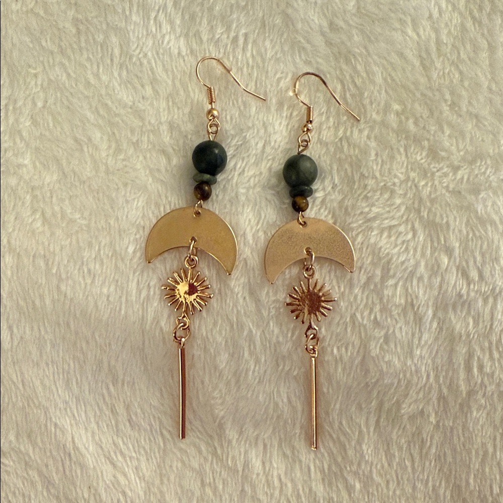 Elegant Gold and Black Dangle Earrings